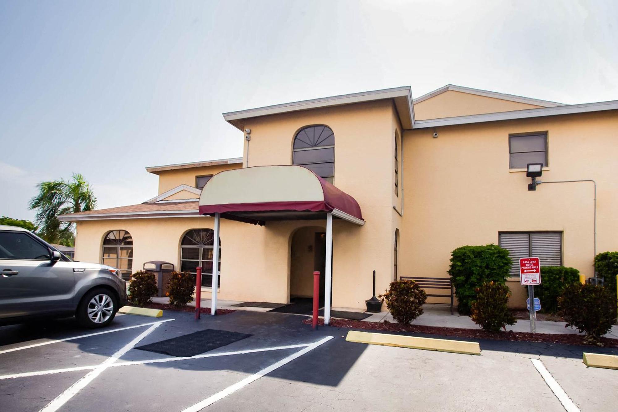 Oyo Waterfront Hotel- Cape Coral Fort Myers, Fl Exterior photo