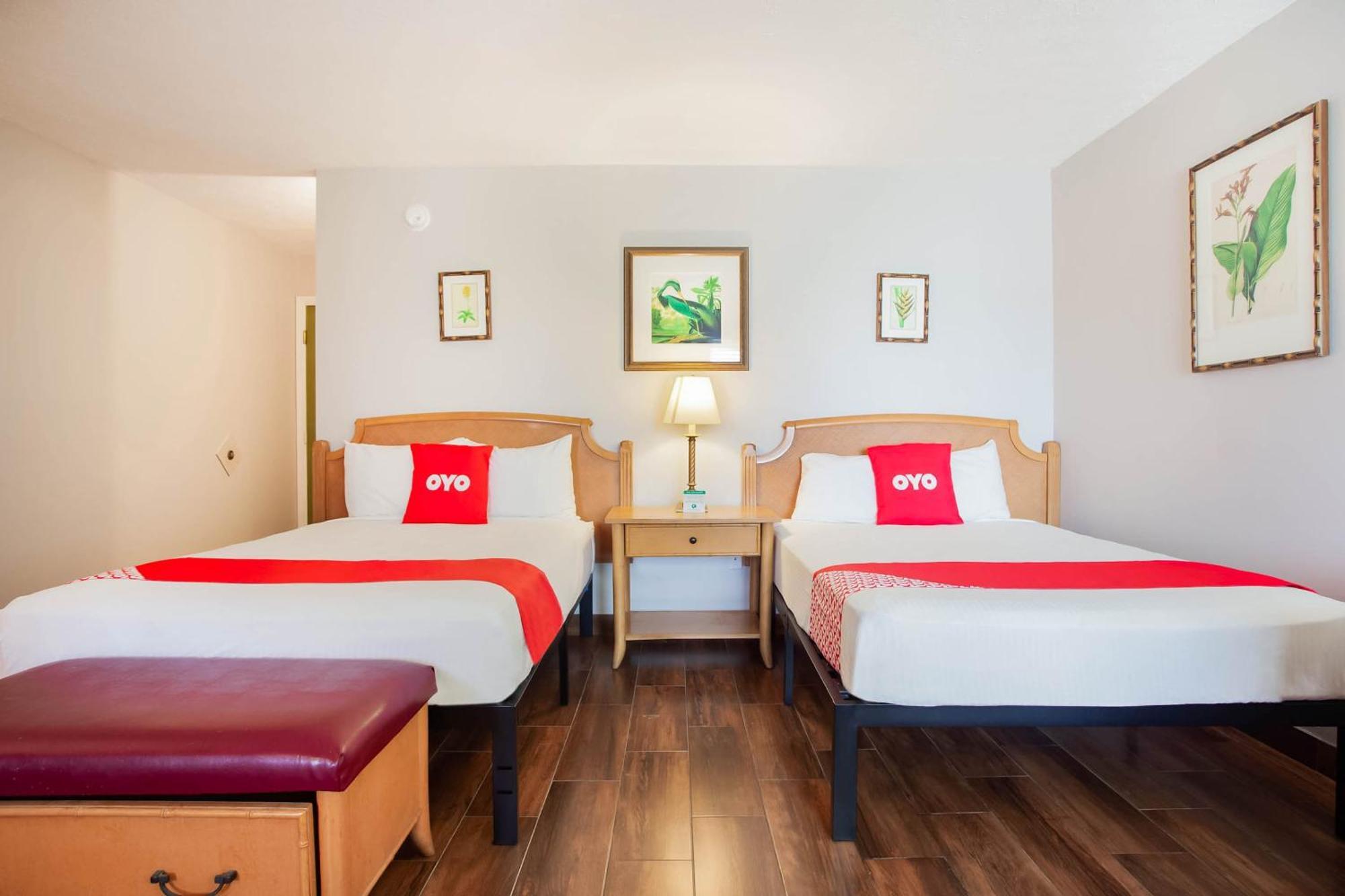 Oyo Waterfront Hotel- Cape Coral Fort Myers, Fl Exterior photo